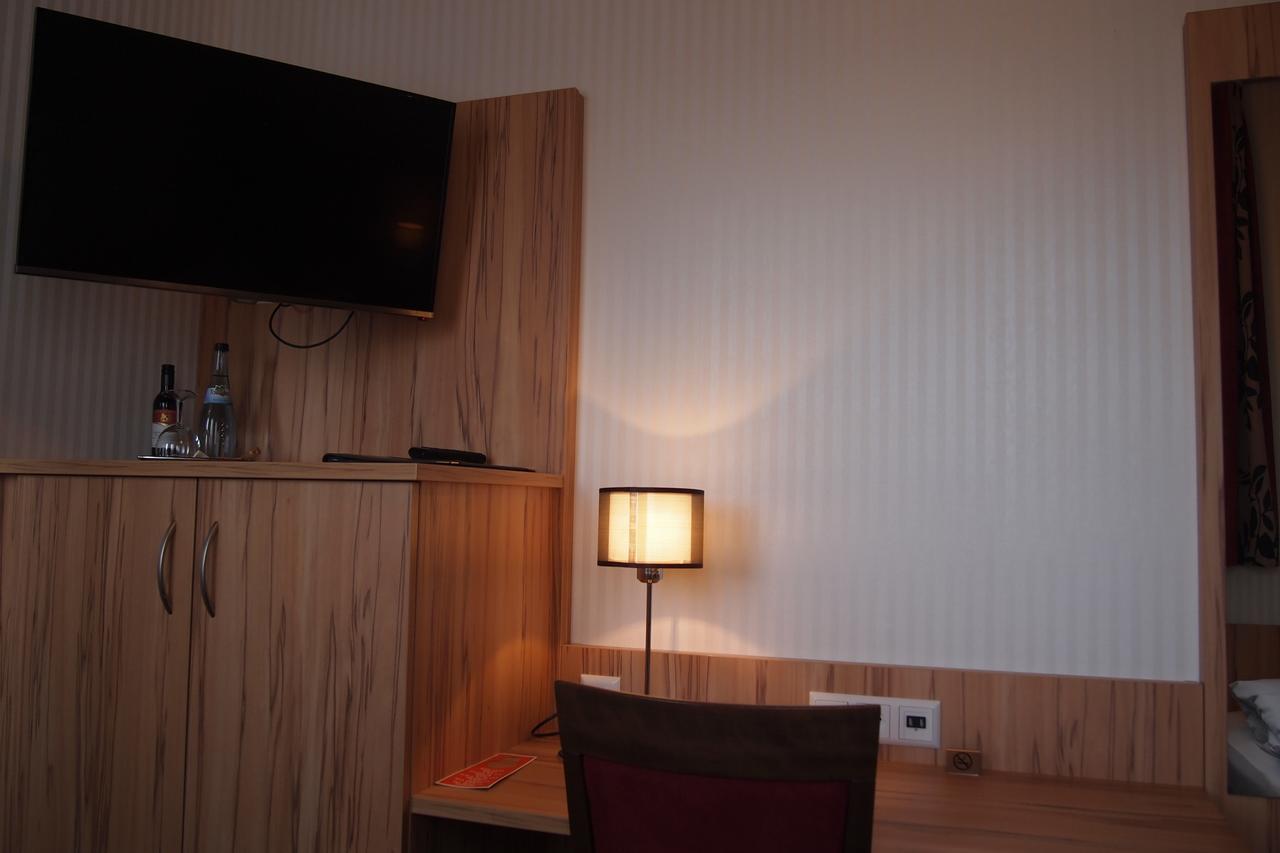 Hotel Am Bad Tuebingen Exterior photo